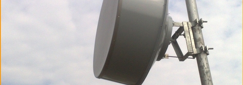 High directivity parabolic reflectors